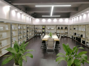 led灯具厂家-公司环境